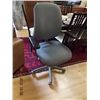 Image 1 : OFFICE CHAIR WITH ARMS