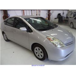 2005 - TOYOTA PRIUS