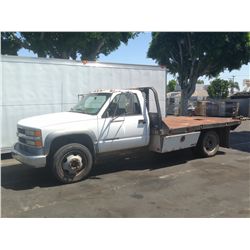 2000 CHEVROLET 3500 1 TON STAKEBED 8 CYL.