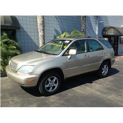 2002 LEXUS RX300 4D CROSSOVER 6 CYL.