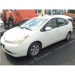2004 TOYOTA PRIUS 4D HATCHBACK 4 CYL.