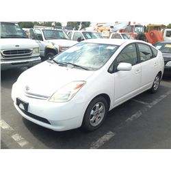 2004 TOYOTA PRIUS 4D HATCHBACK 4 CYL.