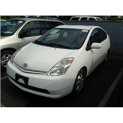 2004 TOYOTA PRIUS 4D HATCHBACK 4 CYL.