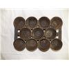Image 2 : Antique Cast Iron Muffin Pan