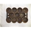 Image 2 : Antique Cast Iron Muffin Pan