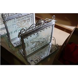 GLASS TABLE TOP NECKLACE DISPLAY