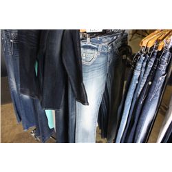 LOT OF 7 MISS ME DESIGNER JEANS SIZE 26