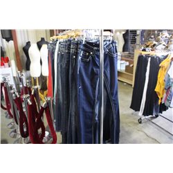 LOT OF 5 MISS ME DESIGNER JEANS SIZE 28