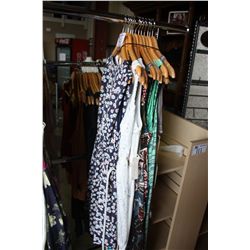 LOT OF 12 ASSORTED DESIGNER DRESSES SIZE M