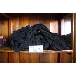 LOT OF BLACK SCARVES
