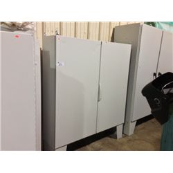 MEDIUM SIZE ELECTRICAL CABINET