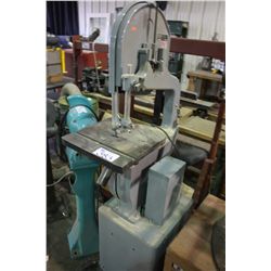 DELTA BAND SAW
