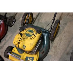 YARDMAN LAWN MOWER