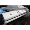 Image 1 : 5 TANNING BEDS