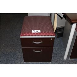 MOBILE CUSHION TOP 2 DR PEDESTAL