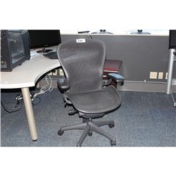HERMAN MILLER AERON TASK CHAIR LARGE