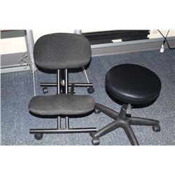 LOT OF 6 GAS LIFT STOOLS AND 3 POSTURE CHAIRS