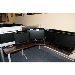 LOT OF APPROX. 15-17" LED MONITORS