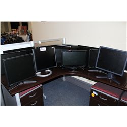 LOT OF APPROX. 15-17" LED MONITORS