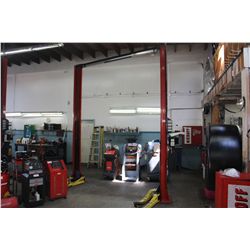 WHEELTRONIC 42009CA 9000 LB. 2 POST AUTOMOTIVE LIFT