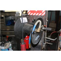 AIR HOSE REEL AND SNAP ON RETRACTABLE LIGHT