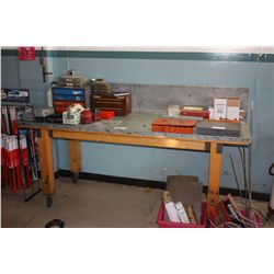 METAL TOP WORK BENCH ON WHEELS
