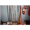 Image 1 : LOT OF CLEAN UP TOOLS