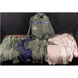 LOT OF 13 U.S. AIR FORCE OFFICER'S MILITARY UNIFORM PCS