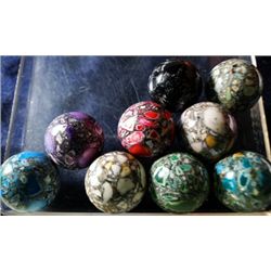 Marbles: Lot 41. 9 Modern Maachine Made Dragon Eggs.