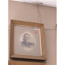 FRAMED PICTURE - VINTAGE WIFE