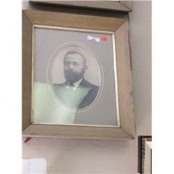 FRAMED PICTURE - VINTAGE HUSBAND