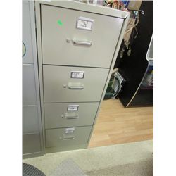 METAL FILING CABINET - 4 DRAWER
