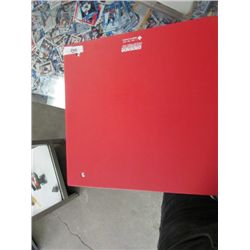 BINDER - SPORTS TRADING CARDS - HOCKEY - RED