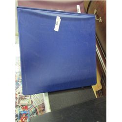 BINDER - SPORTS TRADING CARDS - HOCKEY - BLUE