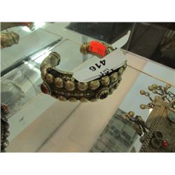 ANKLET/ BRACLET - INDIAN - 3 LARGE RED GEMS - CHILD SIZE