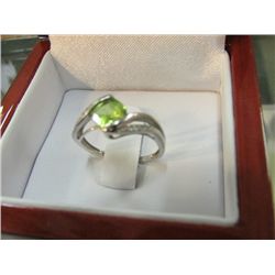 RING - GREEN PERIDOT - SILVER - WITH 10 DIAMOND - CERTIFICATE - #500