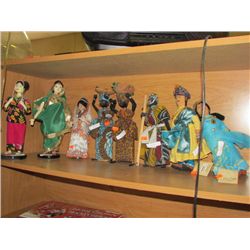 ASSORTED DOLLS OF THE WORLD  - 8 TOTAL