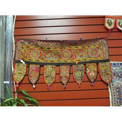 HAND CRAFTED WALL PENNANT - RED & BLACK