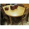 Image 1 : OAK DINING TABLE & LEAF