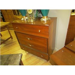 RETRO DRESER  - 4 DRAWER
