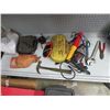 Image 1 : SHELF ASSORTED TOOLS ETC