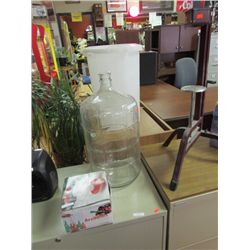 WINE MAKING ACCESSORIES - BOTTLE CORKER, CARBOUY, 2 PLASTIC PAILS