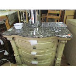ELEGANT DESIGN END TABLE - ANTIQUE WHITE - SOLID MARBLE TOP - NEW - RETAIL $899