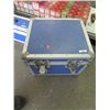 Image 1 : BLUE ALUMINUM SHIPPING CRATE - SQUARE - WITH CONTENTS
