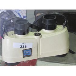 BUSHNEL EXTRA POWER THUMB FOCUS BINOCULARS WITH CASE