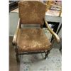 Image 1 : VINTAGE ARM CHAIR