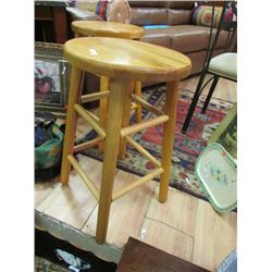 MAPLE BAR STOOL