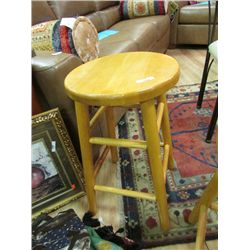 MAPLE BAR STOOL