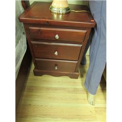 NITE TABLE - MAHOGANY FINISH - 3 DRAWR - 2 TOTAL