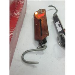 POCKET BALANCE FISH SCALE - LARGE - GOES UP TO 50LBS